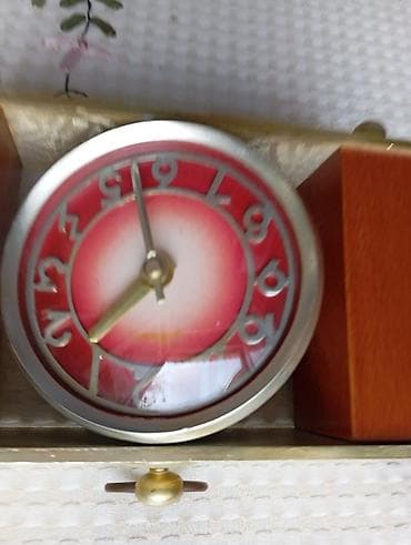 saad: Məhsul: Mexaniki masa saatı (Sovet istehsalı, GOST 3309‑75) Təsvir: - — 6