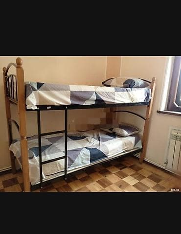 ikimərtəbəli çarpayılar: Oğlan və qız üçün, İşlənmiş, Çarpayı, Matras ilə, Siyirməsiz, Taxta — 1