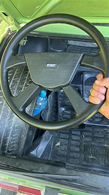 maşın satısı alışı: FIAT sükan çarxı - Orijinal FIAT loqolu sükan - 3 şüalı dizayn, geniş — 1