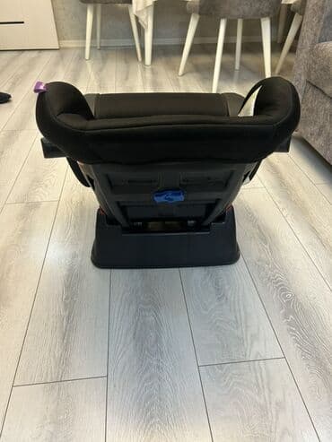 столик для автокресла: Uşaq avtomobil oturacağı - Rəng: qara - Korpus: möhkəm plastik baza — 3