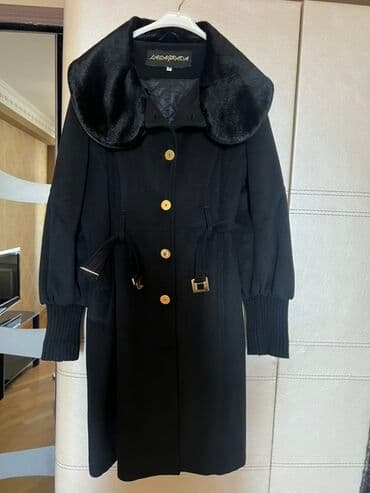 alyanslarin qiymeti: Yeni Turkiyyenin kaşmir paltolardi.qiymet 70-100 arasi mexlari — 2