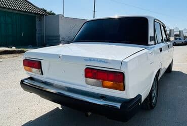 ваза напольная керамическая высокая: ВАЗ (ЛАДА) 2107: 1.6 л | 2010 г. 180000 км Седан — 7