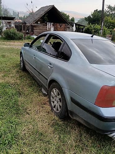 Продажа авто: Volkswagen Passat: 1.8 л | 1999 г. Седан — 6