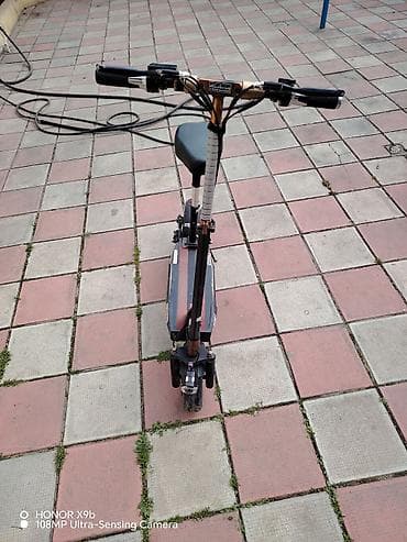 elektrikli samokat: Б/у Электросамокат 10", 351 - 500 Вт, > 45 км/ч — 2