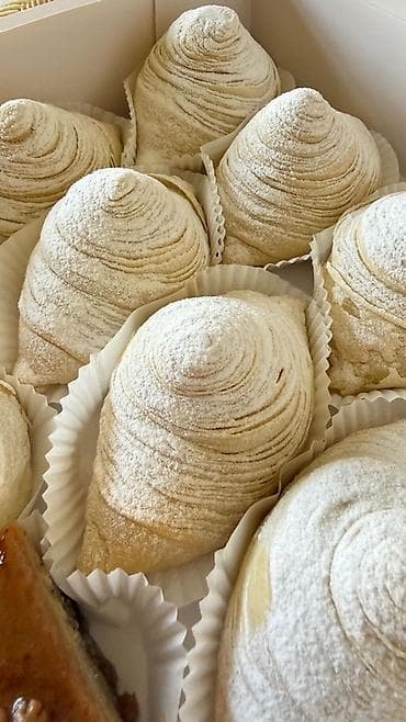 arpa unu satışı: Milli şirniyyatlar – əl işi - Qat-qat badambura və şəkərbura: xəmiri — 2