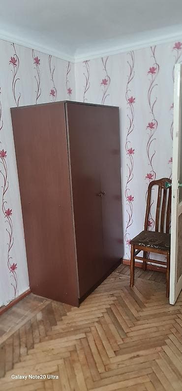 restoran stullari: Taxta oturacaqlar dəsti və TV stendi - 6 ədəd taxta stul: klassik — 8