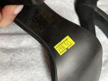 basanoşkalar 2022: Derimod, Ölçü: 40, rəng - Qara, Yeni — 4