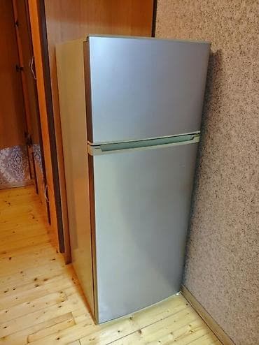 siyuducular: İşlənmiş 2 qapılı Midea Soyuducu Satılır, rəng - Boz — 1