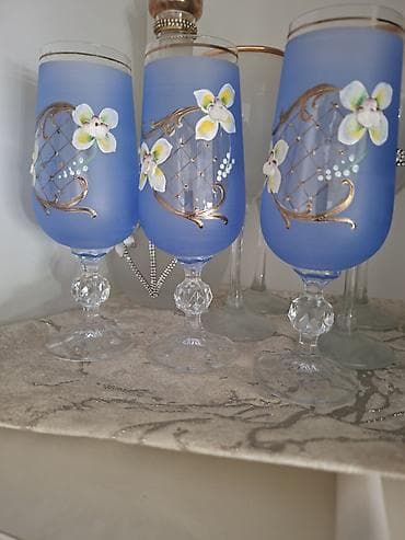 qab qaşiq: Zərif dekorlu şüşə qablar dəsti - Yaşıl-qızılı şampan/fleyta — 2