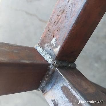mac utu feni: Qaynaq aparatları üçün universal araba - Metal konstruksiyadan — 2