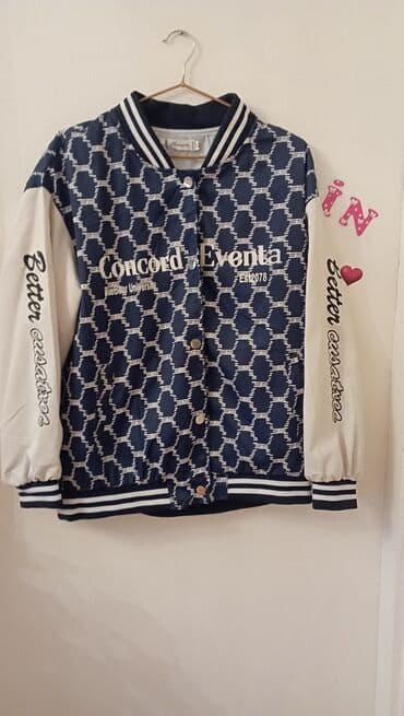 qadın jaketi: Qadın üçün kollecsiya üslubunda bomber/kollec jaketi. - Rəng: tünd — 1