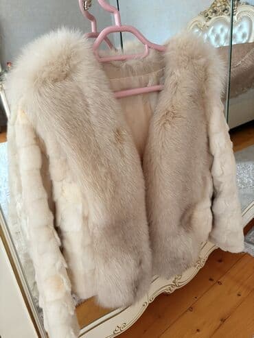 шуба из овчины азербайджанская: Шуба, цвет - Бежевый — 1