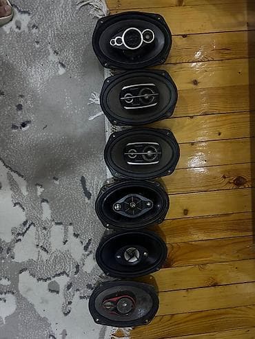 GPS naviqatorlar: 6ədəd original pioner kalonkalar satılır.Hamısı işlək vəziyyətdədir — 2