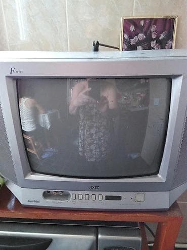 Yeni Televizor JVC 40" Ünvandan götürmə