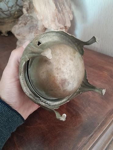 Другое оборудование для бизнеса: Qedimi antikvar latun kul qabi — 2