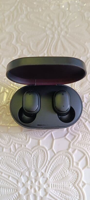 Фото и видеокамеры: Redmi qulaqcıq eladi — 4