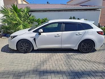 şüşə satışı: Toyota Corolla Touring Sports Hybrid – universal kuzovlu, ağ rəng — 6