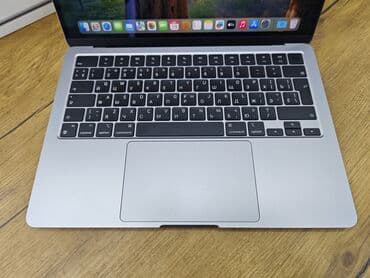 apple airpods 3: Macbook Air 2024 Cup Apple M3 RAM 8GB SSD 256GB Ekran 13.6 Battery — 3