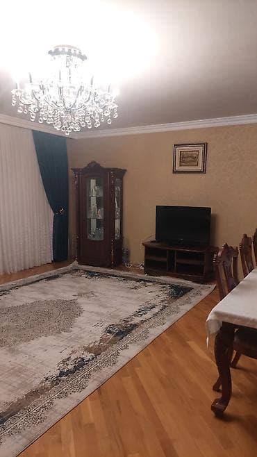 Kirayə verilir geniş və işıqlı mənzil (şəkillərdə göstərilən). - — 1