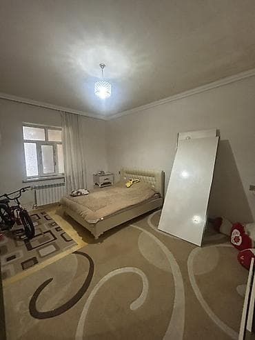 Комнаты: Hovsan kendde 3 otaqli ev satisa cixdi. sahesi 4 sotdur. geniş heyeti — 4
