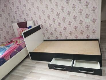 Təknəfərlik çarpayı, Bazasız, Matras ilə, Siyirməli