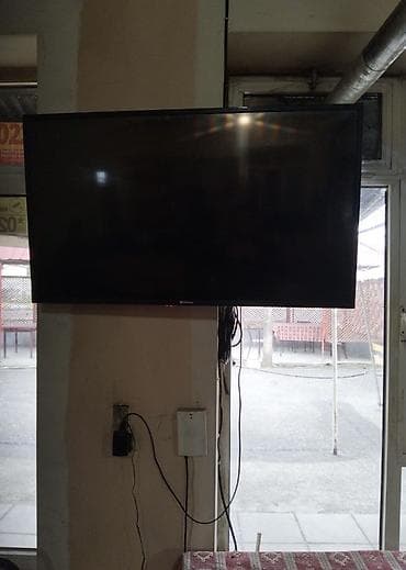 TV antenlər: Divizion LED televizor, divara quraşdırılmış. - Təxmini diaqonal — 1