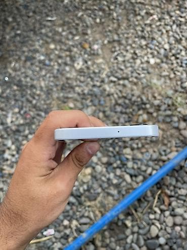 server satışı: Samsung Galaxy A16 5G, 128 GB, rəng - Ağ — 3