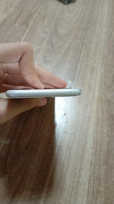 səs gücləndrici: IPhone 6, 16 GB, Gümüşü, Qırıq — 4