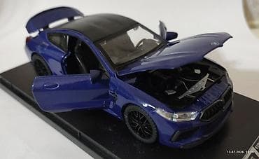 Искусство и коллекционирование: BMW M8 Gran Coupé 1:32. model avtomobil maketi - Miqyas: təxmini — 8