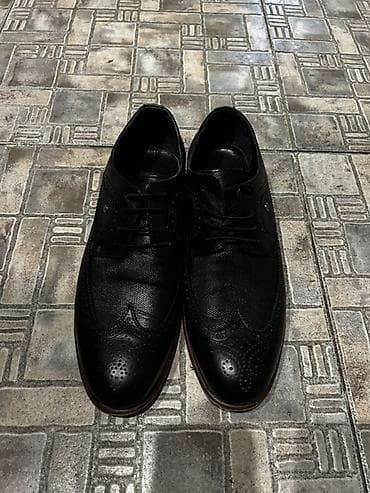 off white duks: Pierre Cardin klassik kişi ayaqqabısı - Model: Broq (wingtip — 3