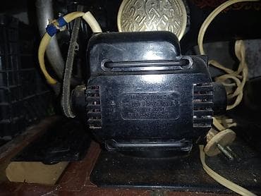 ev masin: Elektrik tikiş maşını – retro model, qutu və pedalla - Korpus — 2