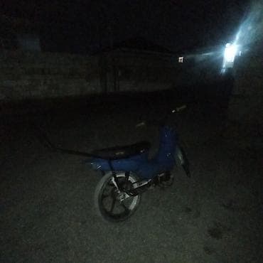saipa disk: Moped/skuter – mavi rəng, şəhər içi gedişlər və yüngül daşıma üçün — 4