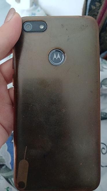 android televizor: Motorola Moto E6, 32 GB, rəng - Qəhvəyi, Sensor — 1