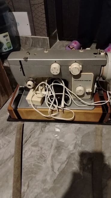 ariqlama kemeri: Tikiş maşını Chayka, Elektromexaniki — 3