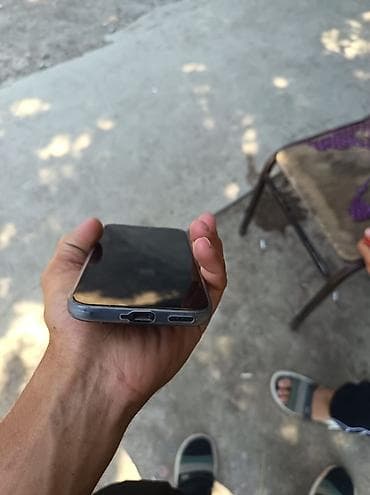 iphone pro max: Honor 400 Lite, rəng - Boz, Barmaq izi — 4