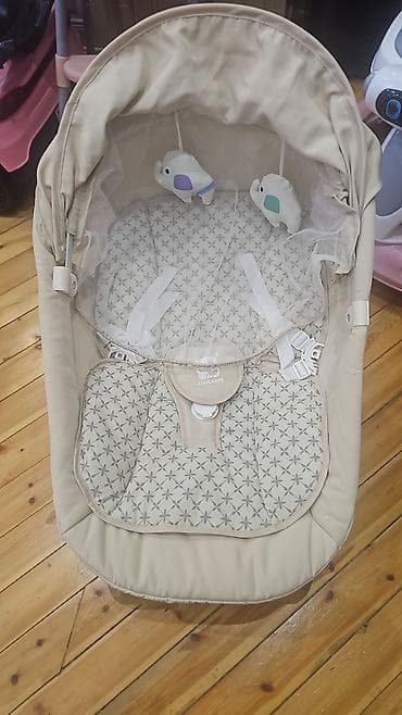 Детская мебель: Для девочки и мальчика, Б/у, Колыбель, Без бортиков, Без матраса, С механизмом качания — 1