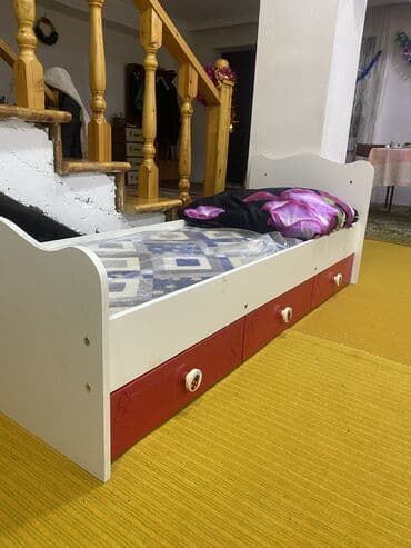 lalafo mebel ikinci el stol stul: Qız üçün, İşlənmiş, Çarpayı — 1