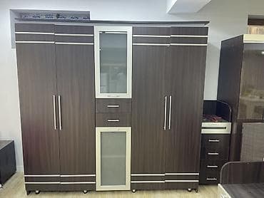 İşlənmiş, 5 qapı, Qəhvəyi, Açılan, Düz dolab