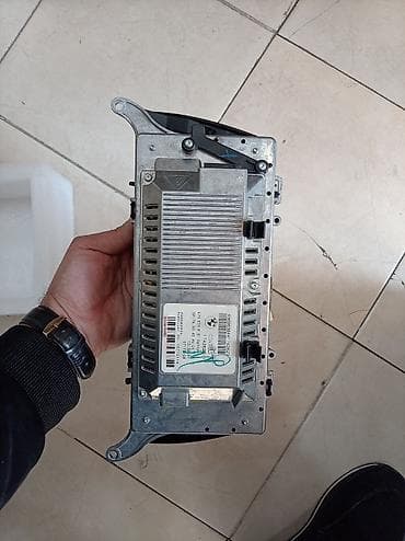 accent monitor: Monitor, İşlənmiş, Cihaz paneli, LCD displey — 2
