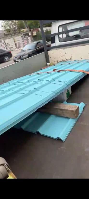 müasir dam örtükləri: Müxtəlif dam tipləri üçün uyğun, yaşıl rəngdə dam örtüyü materialı. Bu — 8