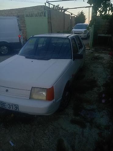 Avtomobil satışı: ZAZ 1103 Slavuta: 1.3 l | 2010 il 178000 km Sedan — 9
