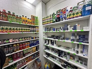 kios: Kiosk – geniş çeşidli qəlyanaltı və içkilər Hazır kiosk (butka) — 2