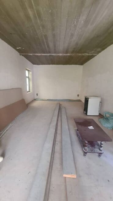 komsomol dairesi: 4 otaqlı, 160 kv. m, Kredit yoxdur, Orta təmir — 23