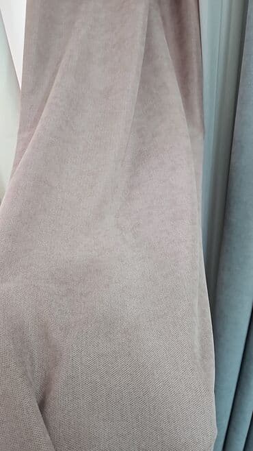 tül parçalar: Ağ rəngli, nazik, şəffaf parçadır. Üzərində həndəsi naxışlar var — 9