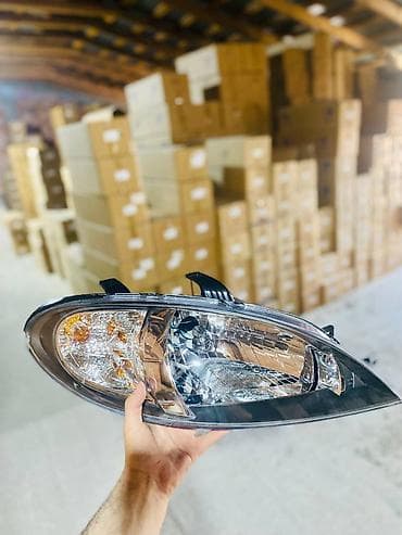 Daewoo Gentra 2014 qabaq fara . Chevrolet Lacetti 2015 on sag ( sağ )