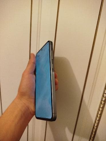 TV və video: Samsung Galaxy A56 5G, 256 GB, rəng - Boz, Simsiz şarj — 4