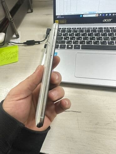 iphone planset: IPhone X, Gümüşü, Face ID — 3