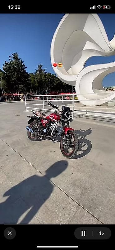 bort baqaj: Moped/motosiklet – 80cc - Rəng: qırmızı, idman üslubunda aqressiv — 2