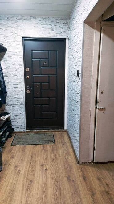 9 ci mikrorayon satilan evler: Bakı, 3 otaqlı, Köhnə tikili, 85 kv. m — 8