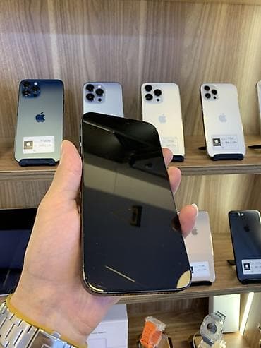 iphon 6 plus: IPhone 16 Pro Max, 256 GB, Black Titanium, Hissə-hissə ödəniş — 4